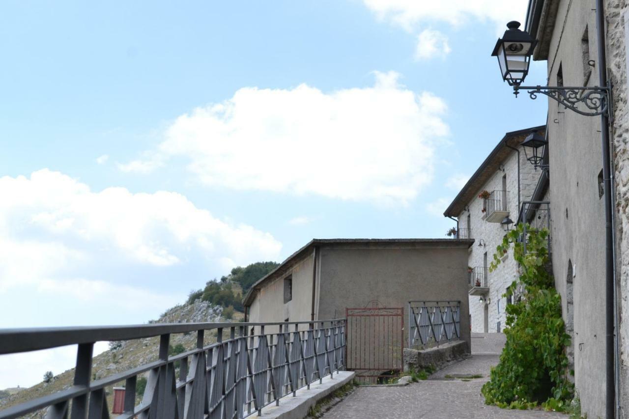 B&B La Casa Vecchia Gallo  Екстер'єр фото